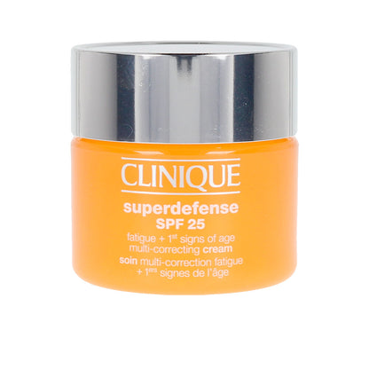 CLINIQUE - Maquillaje - SUPERDEFENSE / (9 opciones)