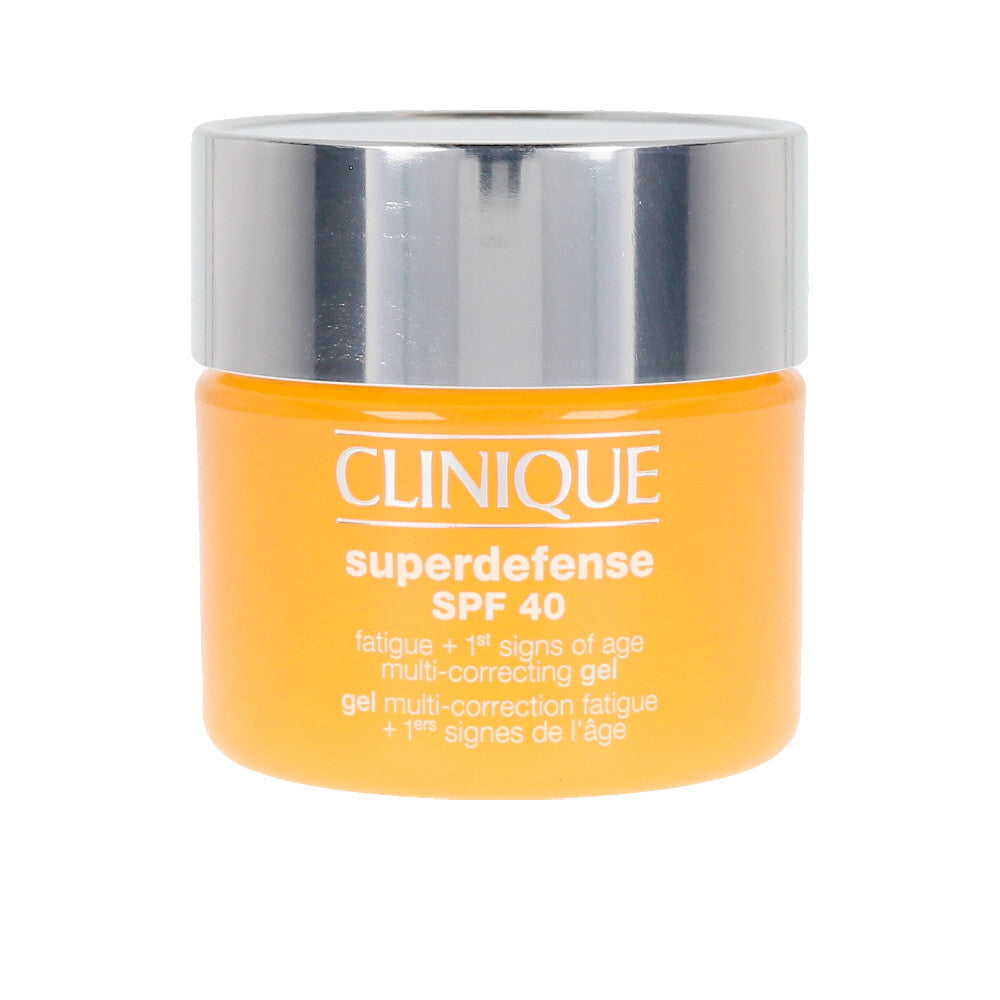 CLINIQUE - Maquillaje - SUPERDEFENSE / (9 opciones)